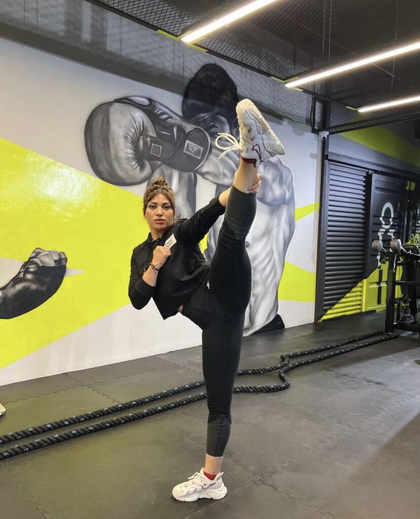 “Hustle for that Muscle”. UAE’s famous fitness training studio Retrofit Gym is coming soon in India.