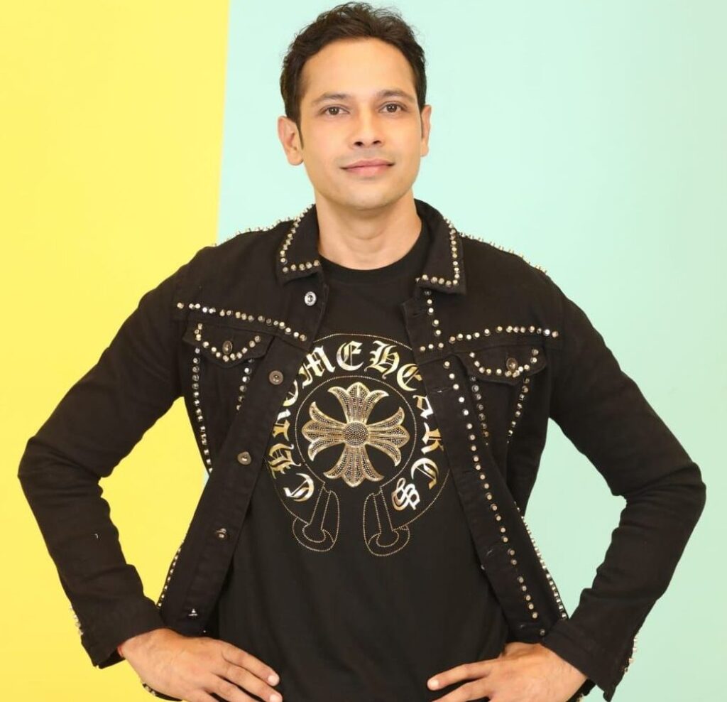 Sanjeev Chaturvedi Sanjeev Chaturvedi