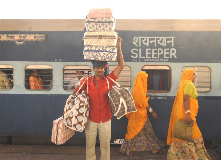 Routes That Locals Take and Tourists Miss