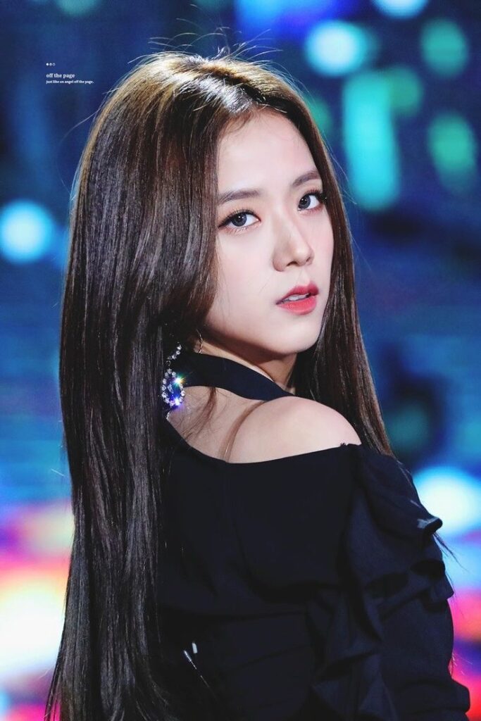 Kim Jisoo, The Queen of K-pop: Biography, Records, Achievements 1000129998