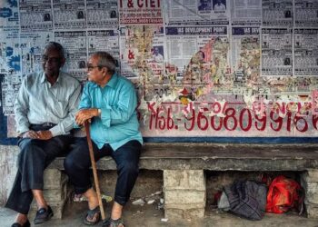 The Art of Waiting in India: How Travel Teaches Patience Better Than Any Retreat