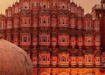 India’s Quiet Shift From “Seeing Places” to “Living Days” While Travelling