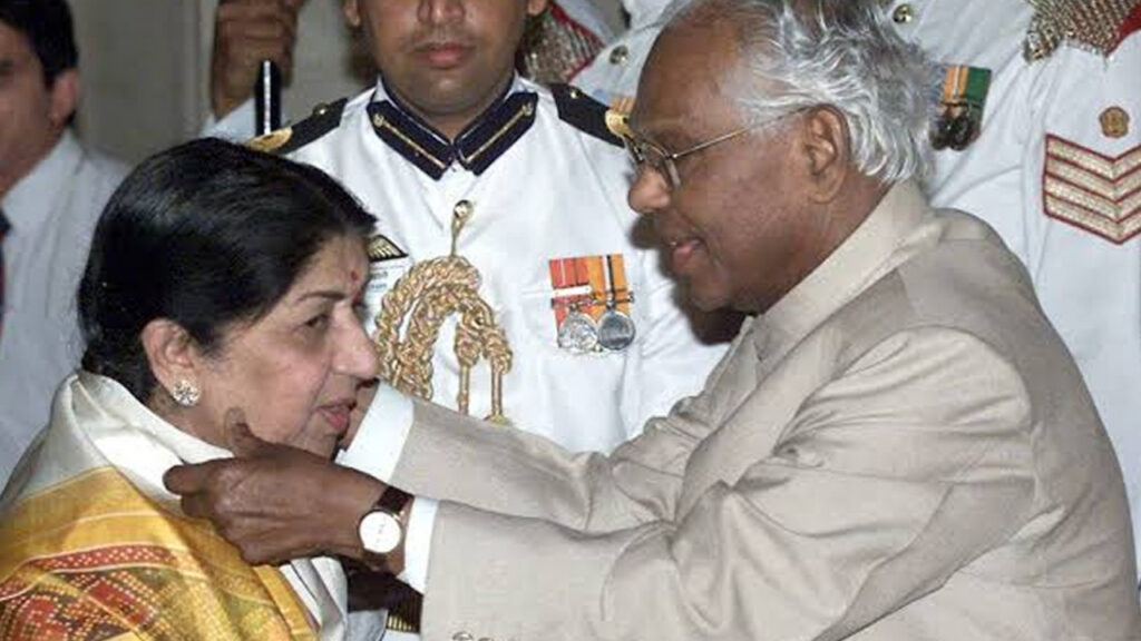 060222103713 61ff5781b6c16lata mangeshkar bharat ratna resized