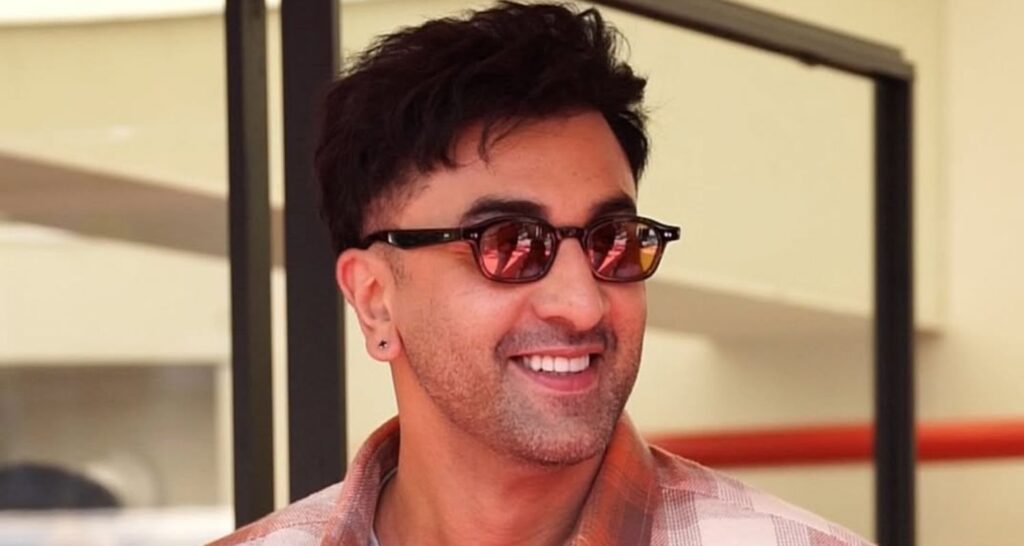 Ranbir Kapoor heaps praises on ‘Dhurandhar’ cast - Asiapedia