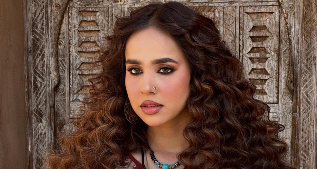 Sunanda Sharma defends fan after Ghaziabad concert scare - Asiapedia