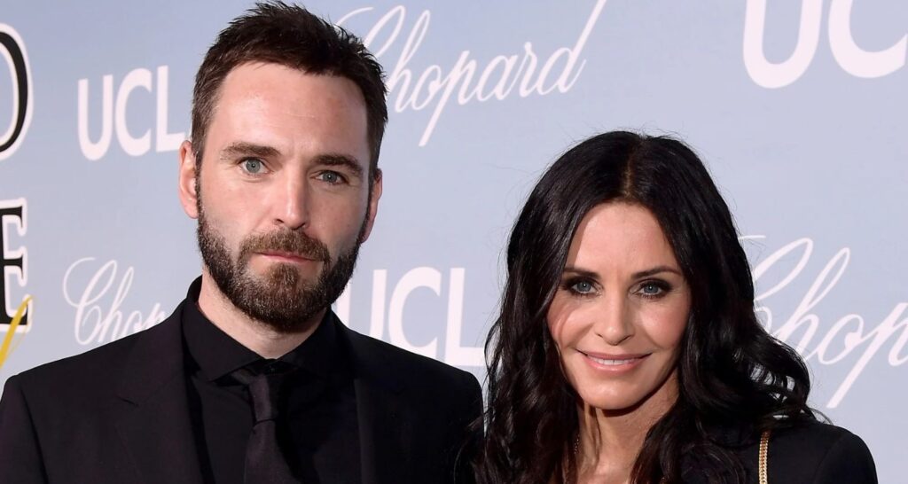 Courteney Cox, Johnny McDaid separate after 10 years - Asiapedia