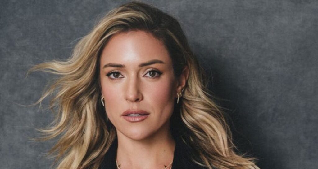 Kristin Cavallari travels in first class, kids fly economy - Asiapedia