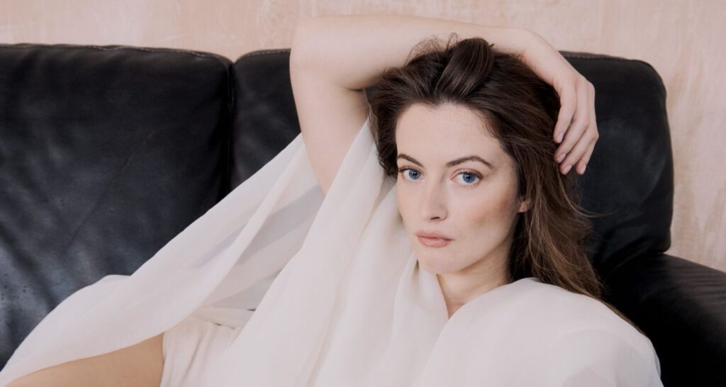 Lauren McQueen to star in ‘Crack’d’ - Asiapedia