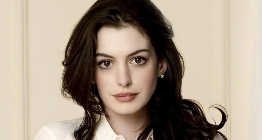 Working with Christopher Nolan a ‘homecoming’: Anne Hathaway - Asiapedia